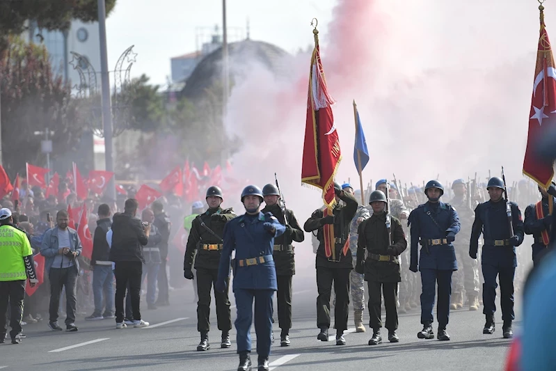 Kayseri’de Cumhuriyet’in “100‘üncü Yıl” Coşkusu ve Gururu