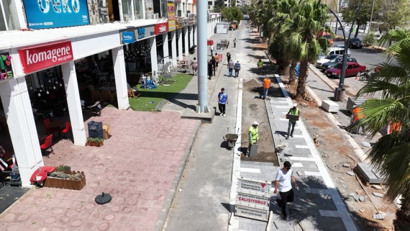 Büyükşehir, Necmettin Erbakan Bulvarı’nda Yenilemelerini Sürdürüyor