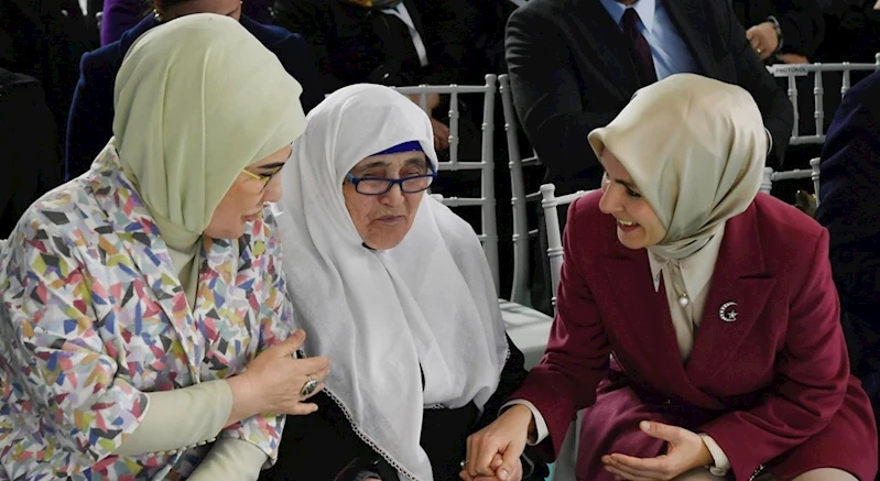 Emine Erdoğan Hanımefendi ve Bakanımız Mahinur Özdemir Göktaş 