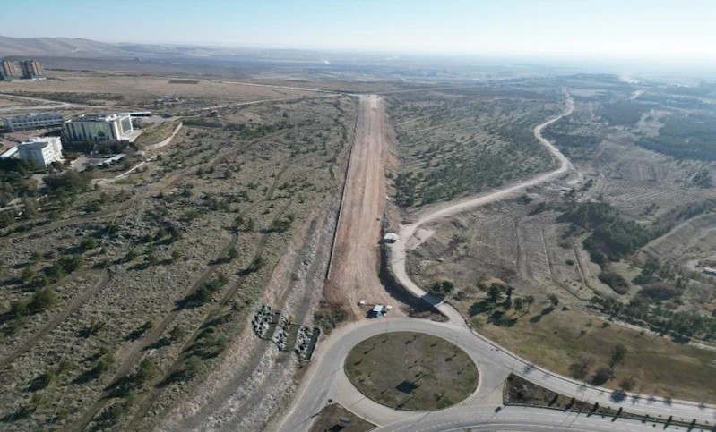 Şanlıurfa’da Ulaşımı Rahatlatacak Yeni Yol Projeleri Hız Kazandı